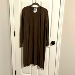 Cashmere duster sweater in brown